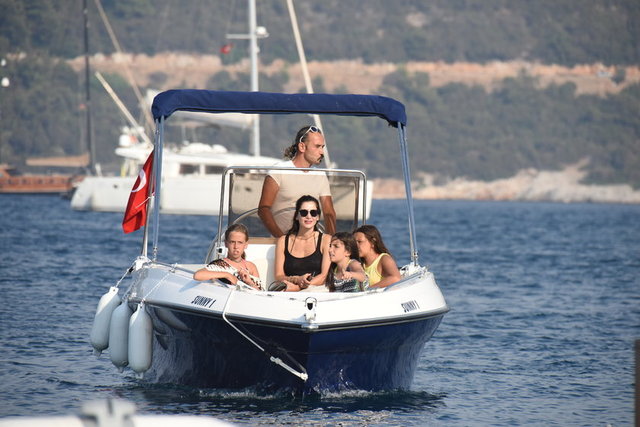 ŞİRİN, AYŞE YALÇIN