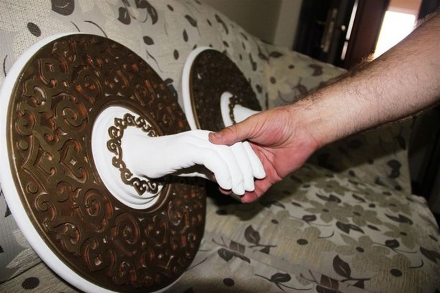 İddialara göre, figürler FETÖ elebaşı Fethullah Gülen'in elinden alınan modelden yapıldı.