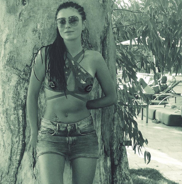 DENİZ ÇAKIR - Şehirler, insanlar sokar hayatına...insanlar duygular sokar..anlar..anılar.. izler bırakır....Çok güzel insanlarım..muhteşem anılarım..kıymetli izlerim oldu... Çok güzeldin Bodrum... 12 Ağustos 2016