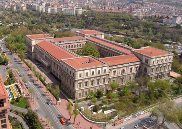 4 İstanbul Teknik Üniversitesi