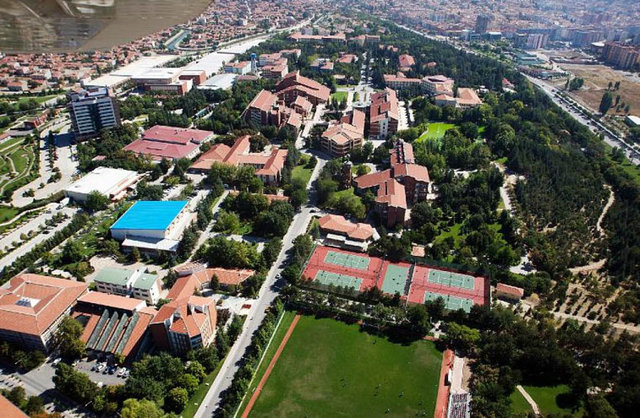 20 Anadolu Üniversitesi