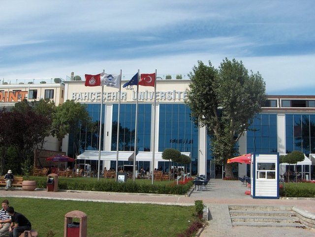 36 Bahçeşehir Üniversitesi