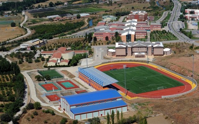42 Gaziosmanpaşa Üniversitesi