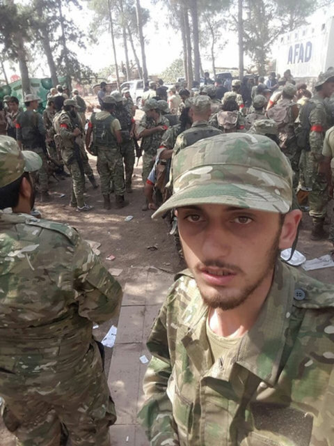 "Mavi bant takan grup Türkmen gruplar"