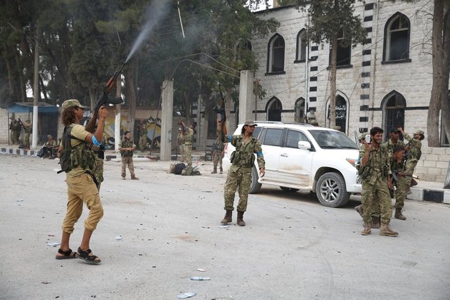 İşte IŞİD'in elinden alınan Cerablus'tan görüntüler...