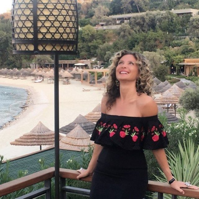 ESRA OFLAZ GÜVENKAYA