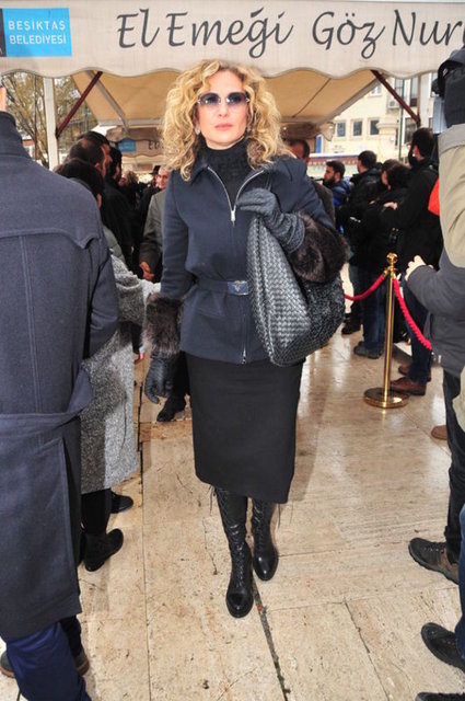 ESRA OFLAZ GÜVENKAYA