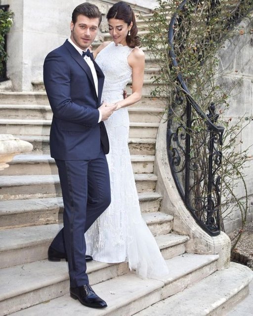 Kıvanç Tatlıtuğ tıpkı Halit Ergenç ve Kenan İmirzalıoğlu gibi başrol oynayacağı yapımlardan 1 yıllık peşin ödeme alıyor.