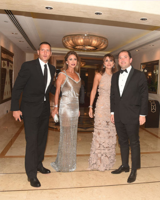 Düğünün davetlileri arasında yer alan Ali- Melis Gürsoy çifti, törene Alize-Cenk Eyüpoğlu çifti ile birlikte giriş yaptı.