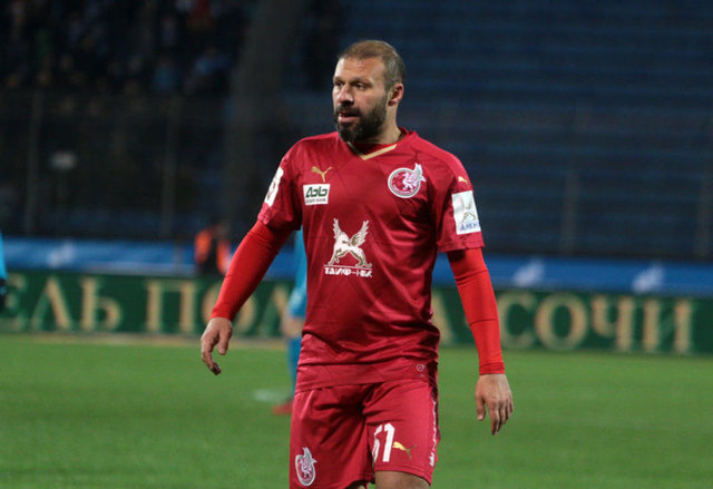 Gökdeniz Karadeniz - Fenerbahçe