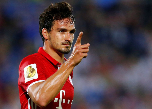 39. Mats Hummels (Bayern Munich) - 87