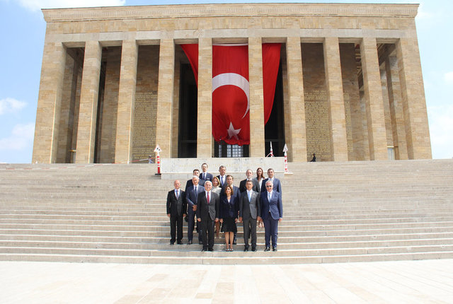 CANSEN BAŞARAN SYMES, ALİ KOÇ, MURAT ÖZYEĞİN