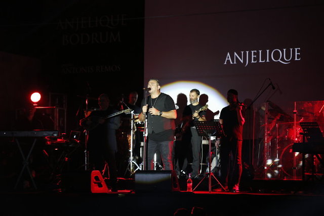 ANTONIS REMOS