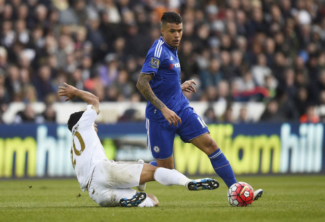 KENEDY | Chelsea (Watford'da kirada)