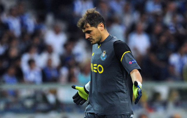 IKER CASILLAS | Porto