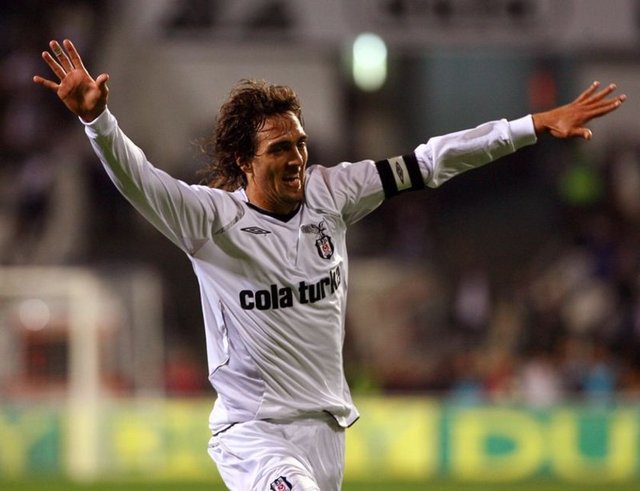 Matias Delgado - Yaşı: 33 - Takımı: Basel (İsviçre)