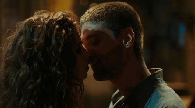 Arkadaşlar İyidir'in 3. bölümünden ilk kareler