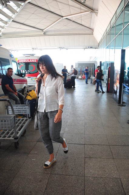 ESRA CİVELEK