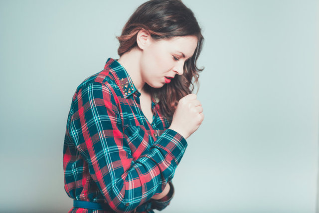 12- Burun tıkanıklığınız olduğu zaman yanınıza gece boyu bir soğan koyun.