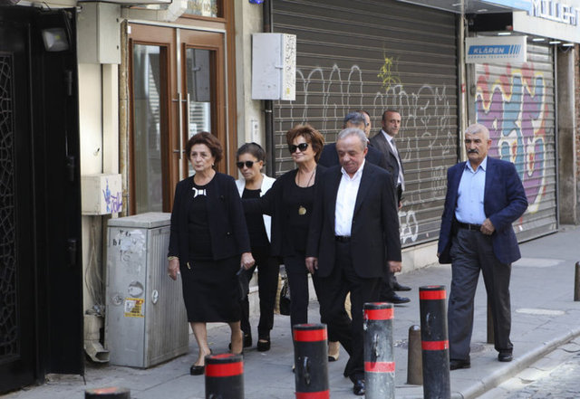 BERNA, ESRA TOKAR BERNA YILMAZ