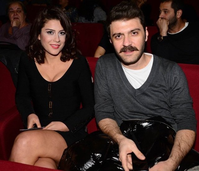 Önümüzdeki günlerde 'Yok Artık! 2' ve 'Deli Dumrul' filmleriyle beyazperdede izleyeceğimiz Irmak, düğünü nerede yapacaklarına karar veremediklerini, İstanbul ve Barselona arasında kaldıklarını söyledi.