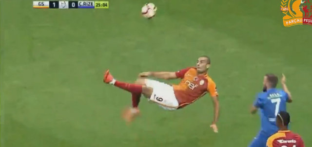 * Eren derdiyok iyi gol attı kabul tebrik etmekte gerek. Ama adamı  İbrahimoviç le kıyaslamak niye?