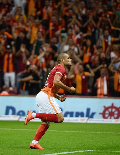 * Eren Derdiyok'tan sezonun golü olmaya aday bir rövaşata golü. 