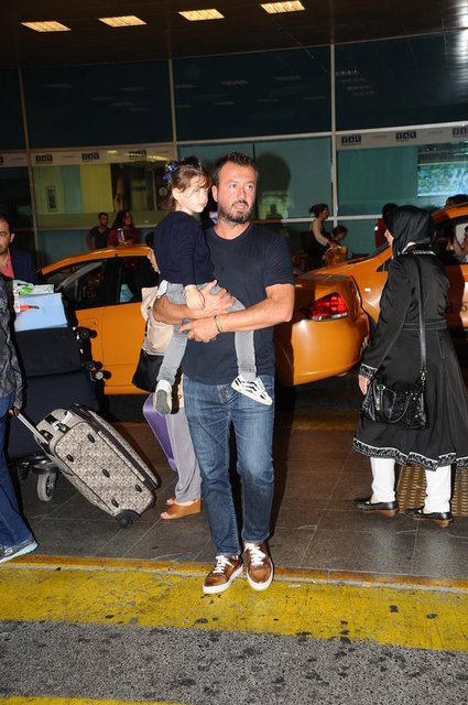 HAKAN, LEYLA SARUHAN