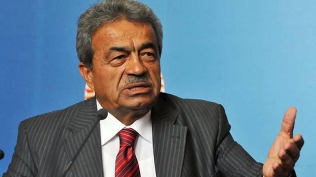 Türk siyasetinin en renkli isimlerinden Kamer Genç, 23 Ocak'ta kansere yenik düştü. Genç, 76 yaşındaydı.