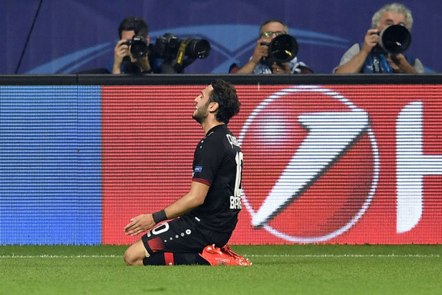 Hakan Çalhanoğlu - 80