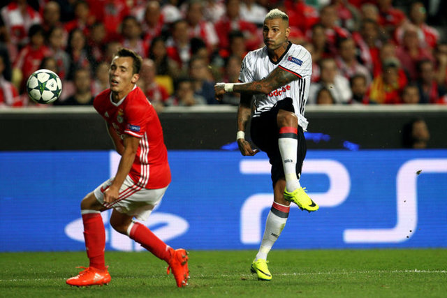 Ricardo Quaresma - 83