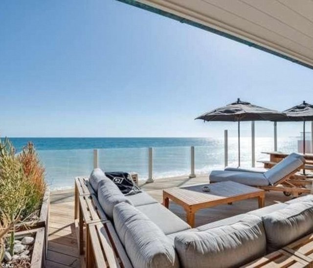 İşte bu nefes kesen villanın fotoğrafları…