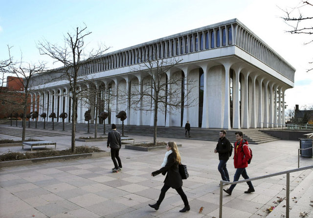 7 - Princeton Üniversitesi