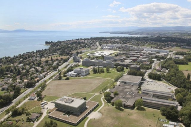= 30 - École Polytechnique Fédérale de Lausanne