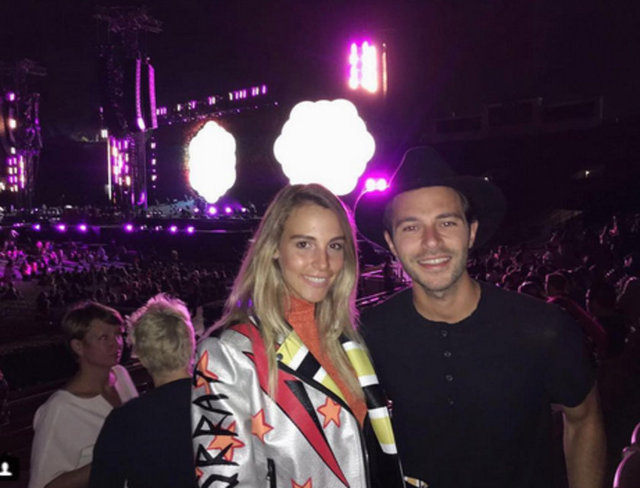 Çünkü Hakan Sabancı ailesiyle Amerika'daydı. Aslışah ise bayram tatilini anne-babası ile İstanbul'da geçirdi.