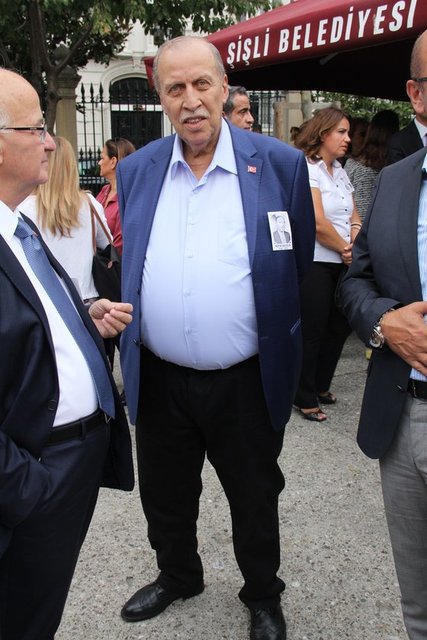 YAŞAR OKUYAN