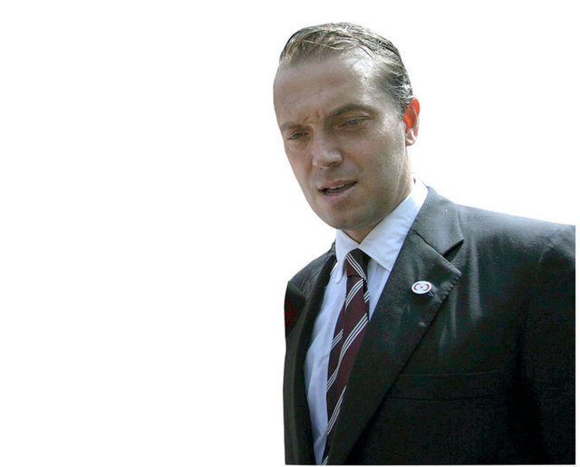 CEM UZAN