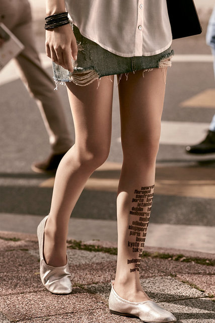 Slogan çoraplar, sezonun bir diğer trendi. - PENTİ 12.90 TL