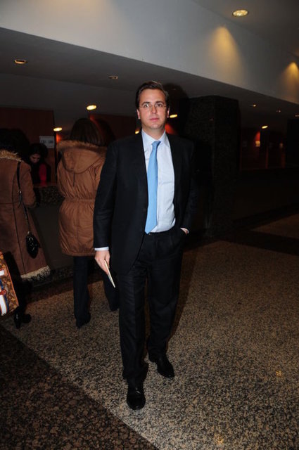 MURAT ÖZYEĞİN