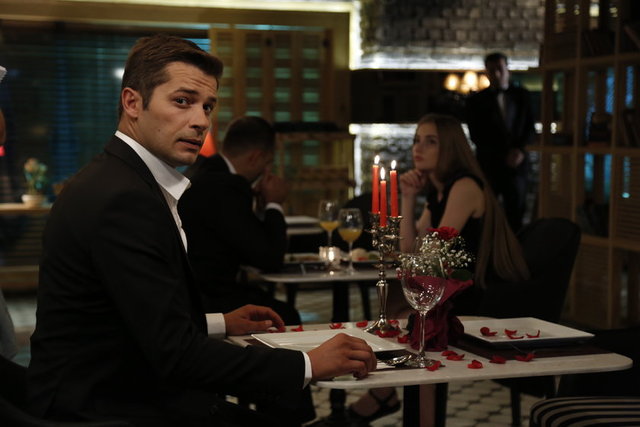 İlişki Durumu: Evli 1. Bölüm Fotoğrafları