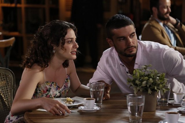 İlişki Durumu: Evli 1. Bölüm Fotoğrafları