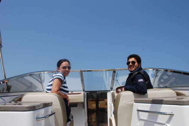 Gündeş, kendi üzerine kaydettirilen, ancak kredi borcunu Zarrab'ın ödediği yalıyı 8 Ocak'ta borç biter bitmez Zarrab'a devretti.