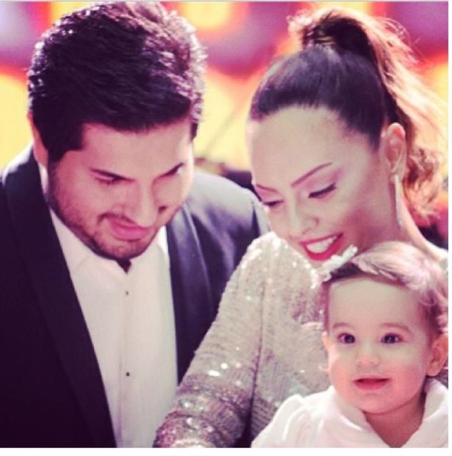 Evliliği boyunca konserlerine, tv programlarına ve reklam çekimlerine ara vermeyen şarkıcı, 6 yıllık evliliği boyunca da sadece bir rezidanstan bir daire aldı. Gündeş'in, Etiler-Nispetiye Caddesi'nde de 1+0 dairesi bulunuyor.