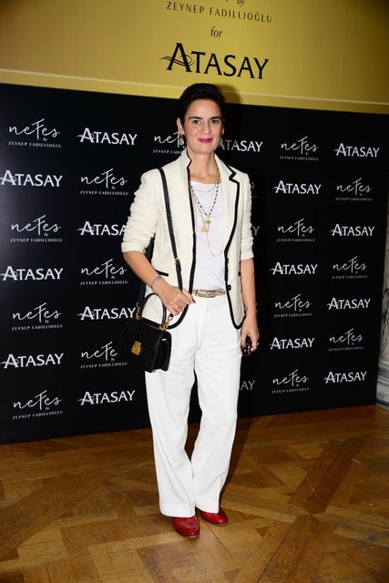 ASLI BAYRAKTAROĞLU