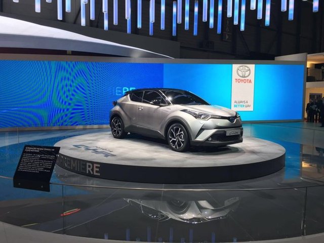 Toyota C-HR crossover