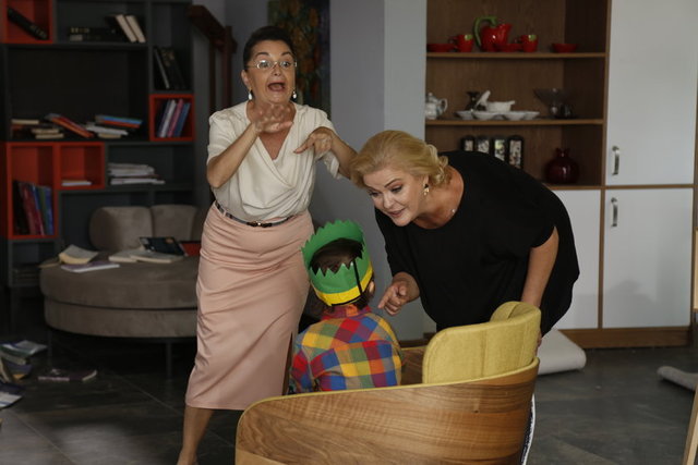 İlişki Durumu: Evli 2. Bölüm Fotoğrafları