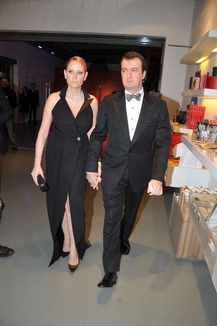 AYLİN - HAKAN SARUHAN