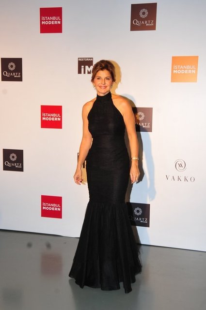 OYA ECZACIBAŞI