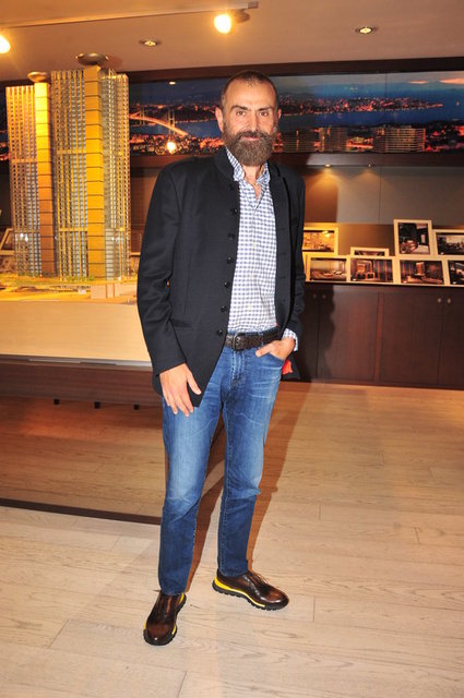HAKAN ÇARMIKLI
