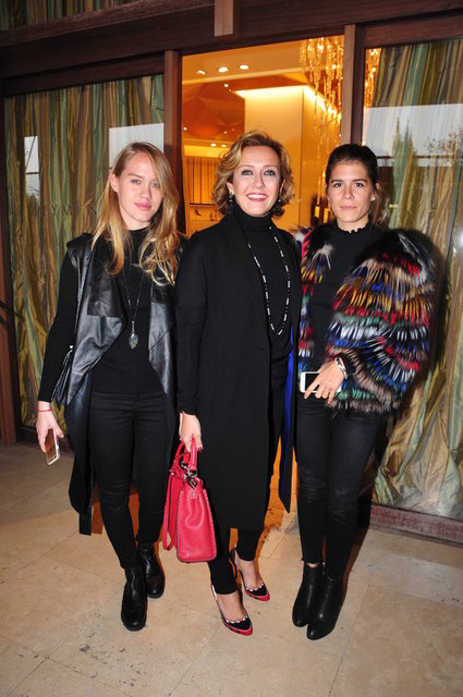 YELDA, REVNA DEMİRÖREN, BURCU ÇAKIR